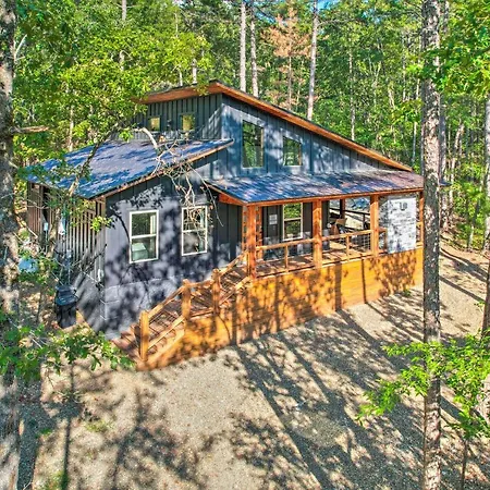 Chic Broken Bow Cabin With Hot Tub And Gas Grill! Exterior photo